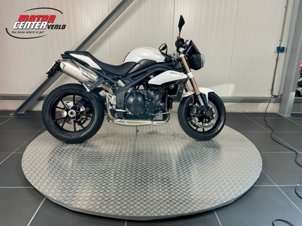 Triumph Speed triple 1050